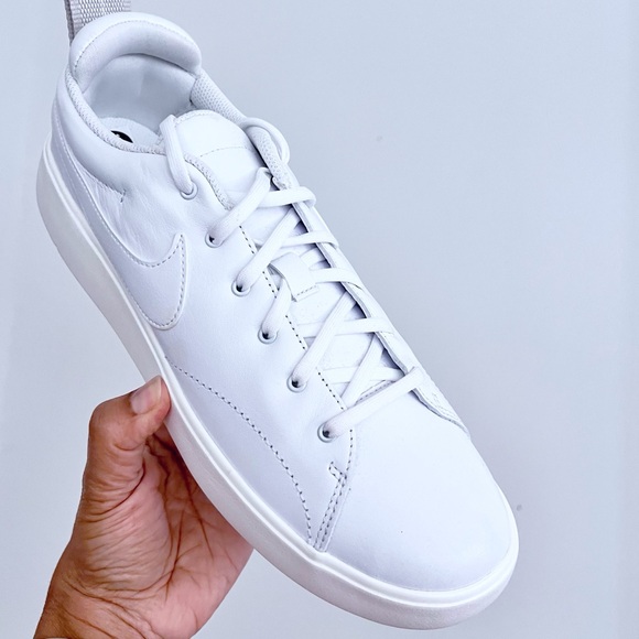 Nike Course Classic Men’s Golf Shoes - Picture 3 of 7